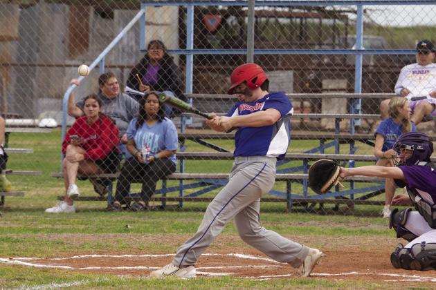KCHS Gavin Evertt makes contact for the base hit. | SHERI BATY PHOTO