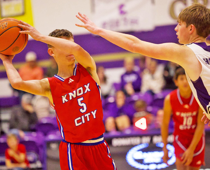 HOUNDS FACE PRESSURE Bently Stroud under pressure from Throckmorton. The Greyhounds entered the game seeking back-to-back victories after defeating Rotan the previous week. Knox City controlled the game from the opening tip. | SHERI BATY PHOTO
