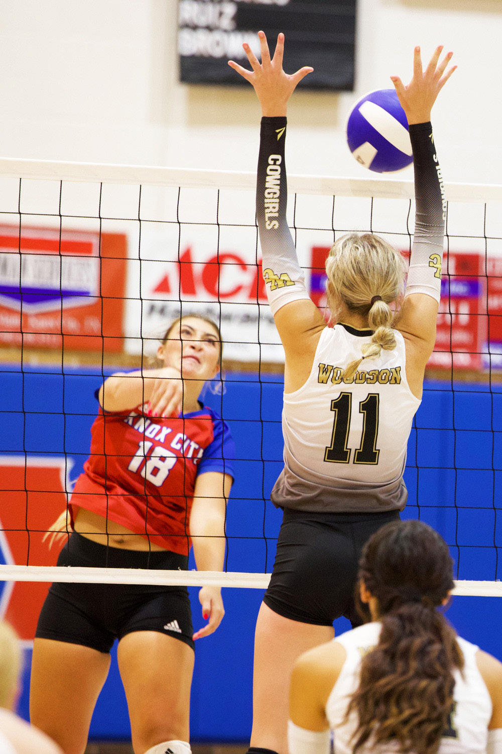 K’Lee Grimsley going for the kill
