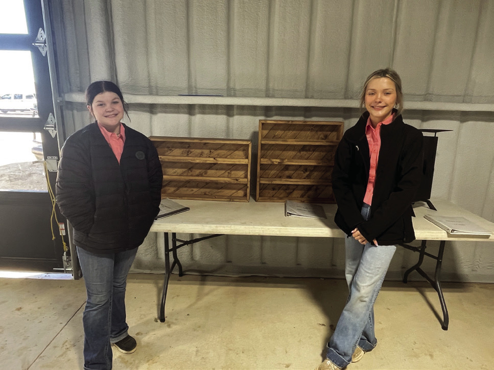 Third-Buckle Holders-Addyson Evans, Maeley Evans