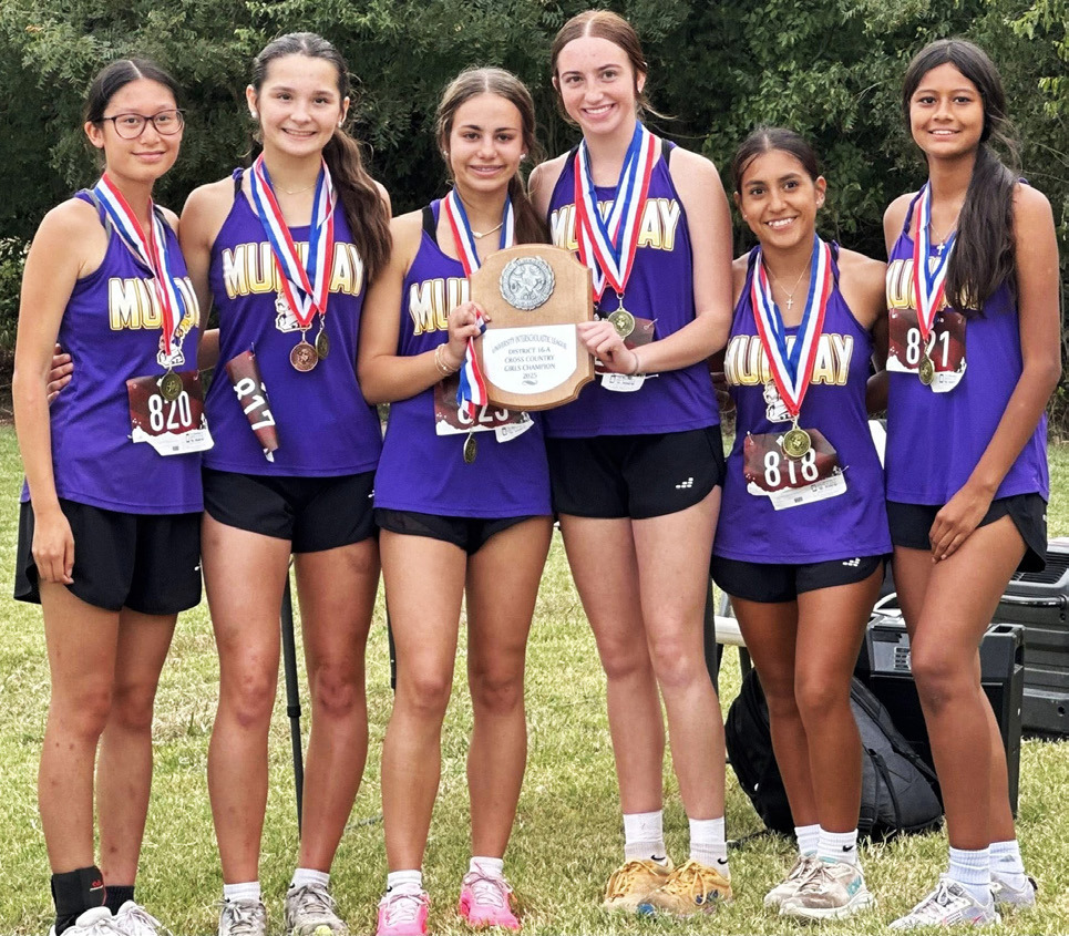 MUNDAY GIRLS FIRST PLACE XC TEAM