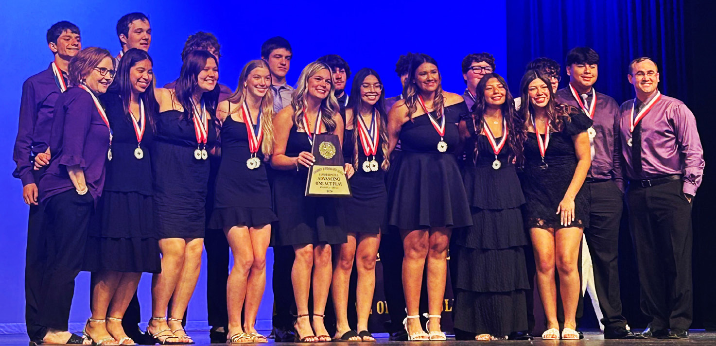 ADVANCING TO REGIONAL Benjamin High School’s One Act Play troupe advanced to regional competition with its production of “Kimberly Akimbo.” Regional competitions are slated for April 23 in San Angelo. | TROY PARTON