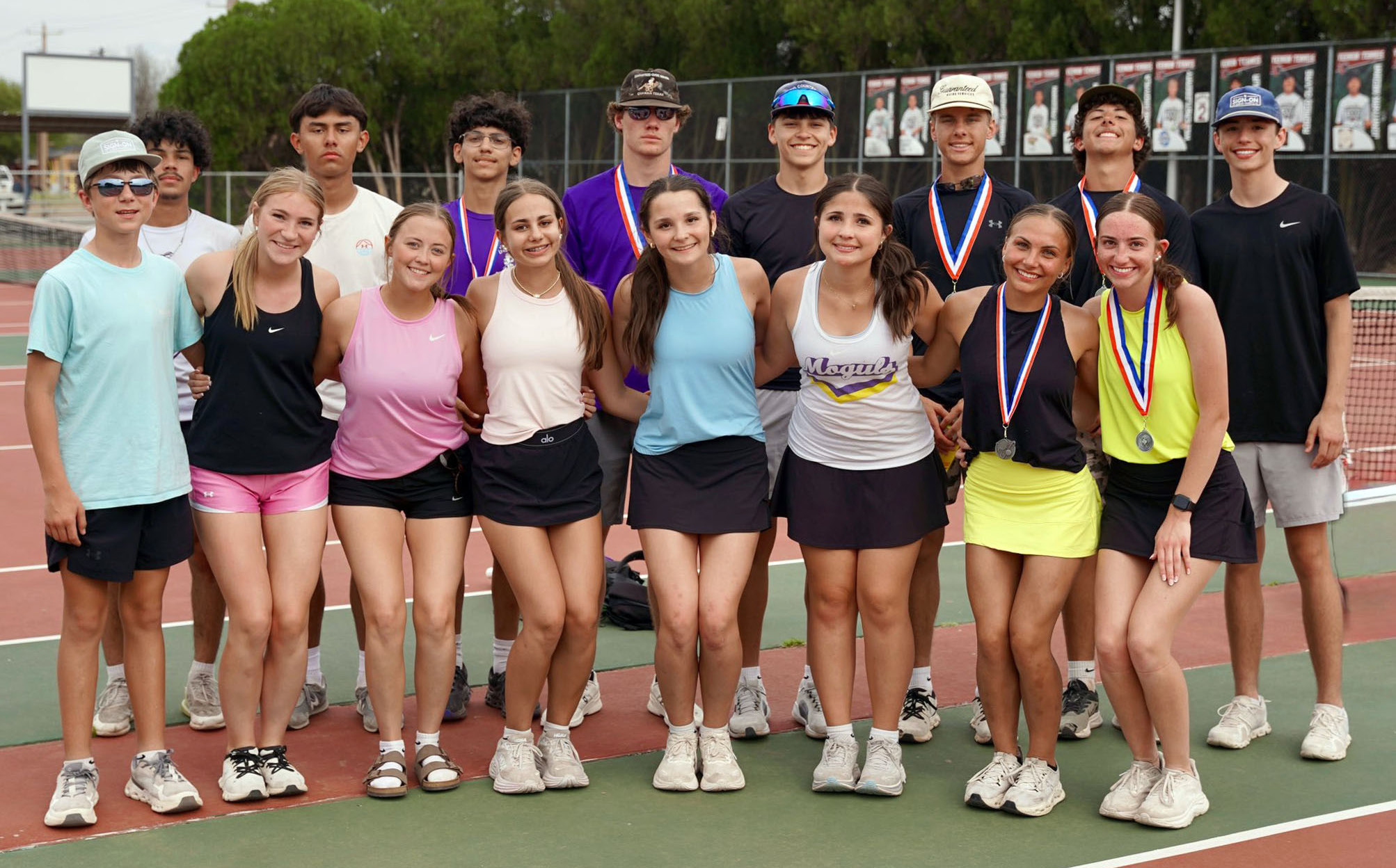 CongratulationsgototheMundayhighschooltennisteamsfortheirperformanceat the district tennis tournament in Vernon last week. In girls’ doubles, Kinslee Carver and Olivia Myers took 2nd place and are regional qualifiers. In boys’ doubles, Luke Bowman and Caisen Lee took 2nd place and are regional qualifiers. Haiden Bowman finished in 3rd place in boys singles, and David Lewis and Addyson Johnson took 4th place in mixed doubles. In JV boys singles, Ricky Martinez took 1stplace. | COURTESYPHOTOS