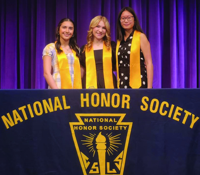 NATIONAL HONOR SOCIETY INDUCTION Congratulations to the newest members of the Munday National Honor Society - Taylor Herring, Amrie Loftin, Hannah Mong. | COURTESY PHOTO