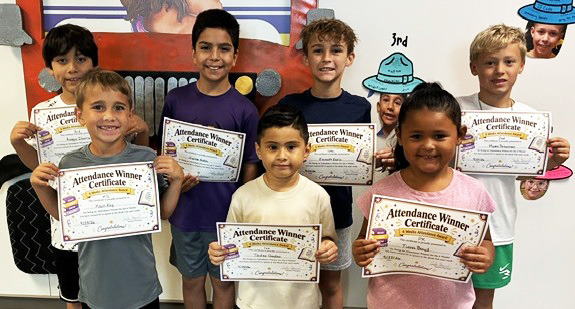 PERFECT ATTENDANCE These students at Munday elementary were recognized for coming to school every day the first 6 weeks of the school year. | COURTESY PHOTO