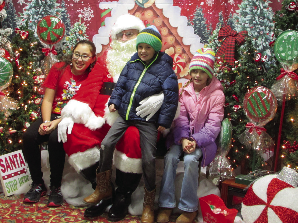 SPOTLIGHT ON CHRISTMAS ON THE SQUARE