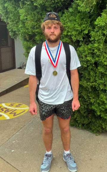 STATE TENNIS Benjamin’s Keegan Hayes, district champion in tennis, took 2nd place at regionals and is headed to State competition at theWaco RegionalTennis and Fitness Center March 6–7. | COURTESY PHOTO