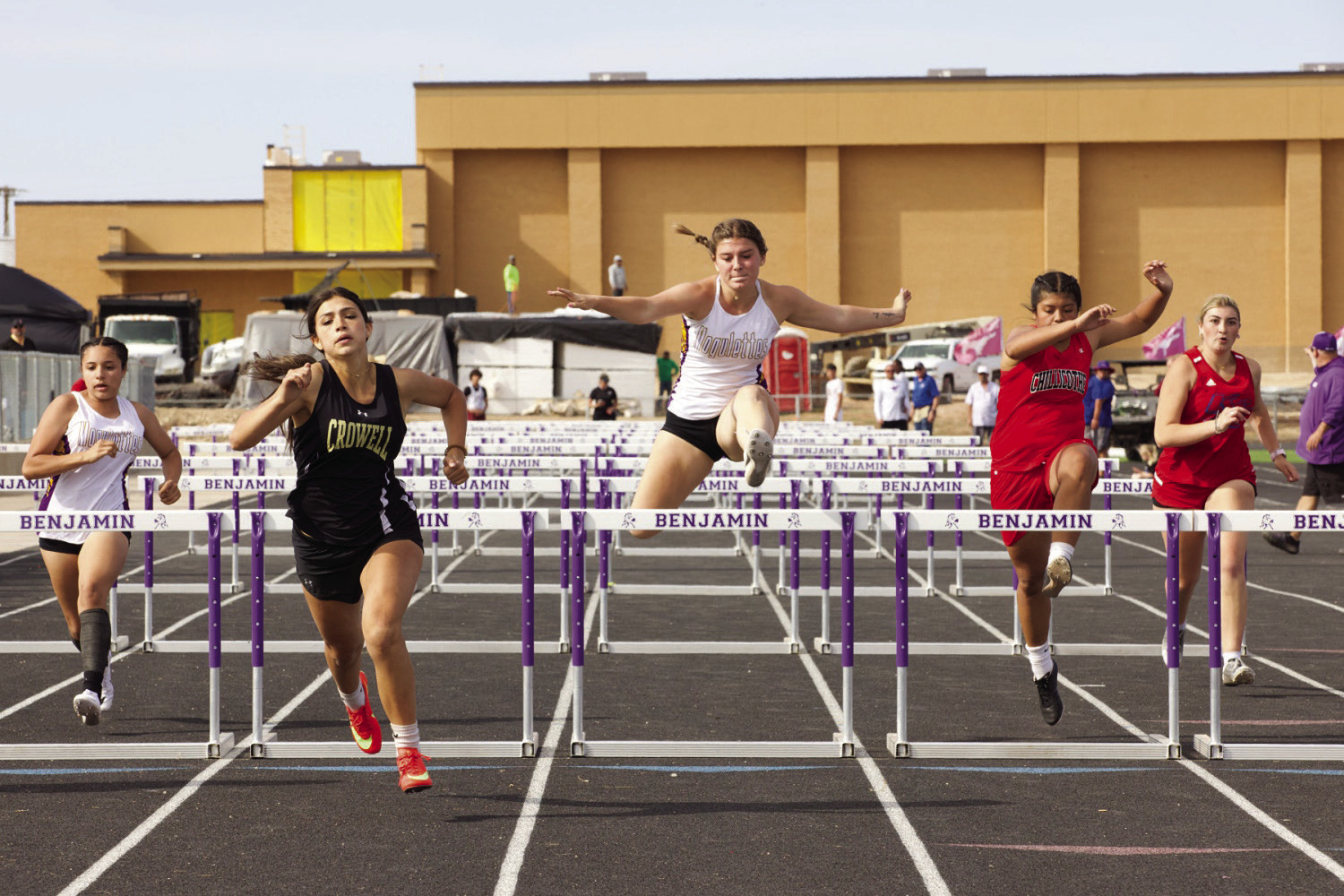 Mackinzi Castille in the 100M hurdles | SHERI BATY PHOTO