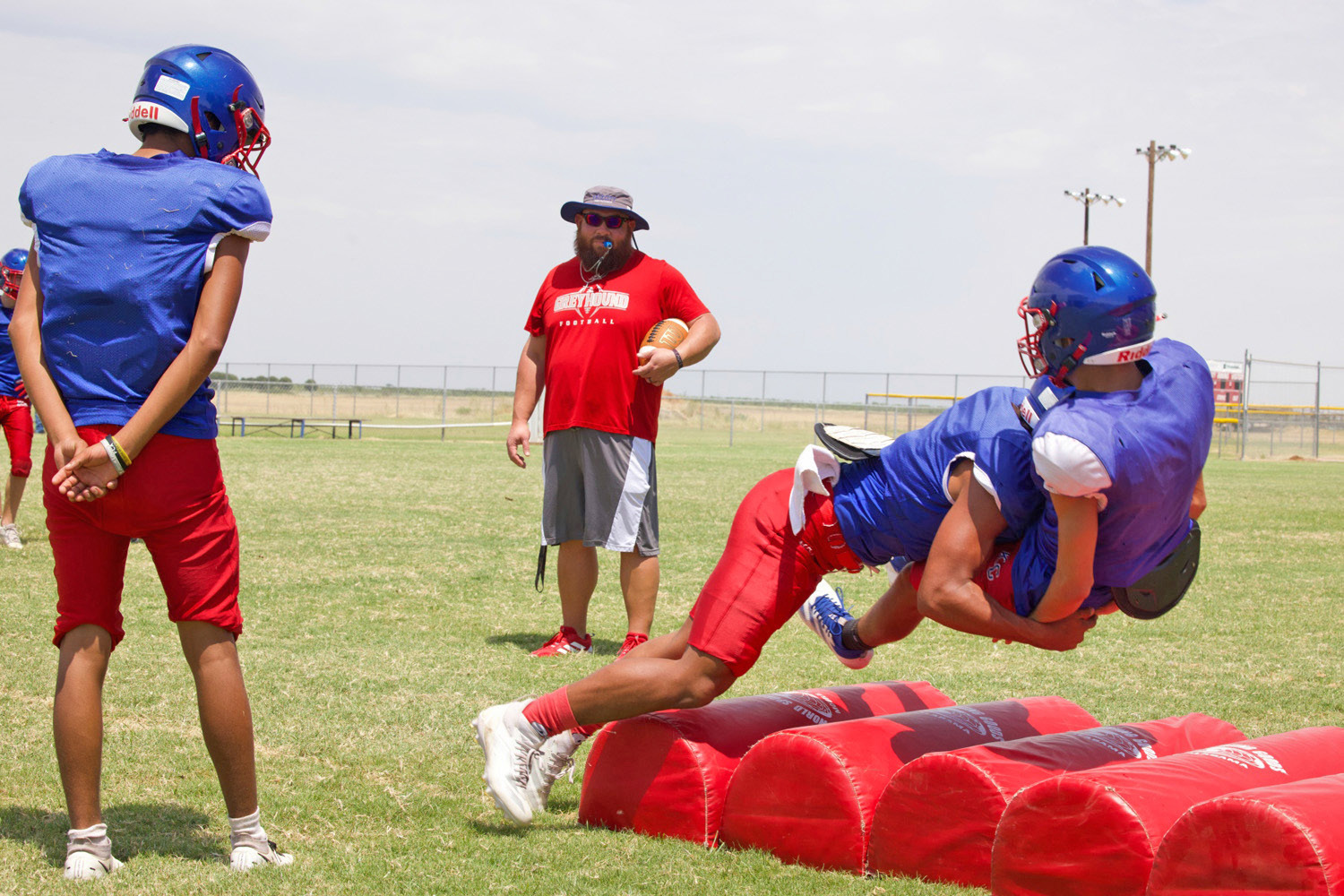 Knox City Greyhounds get serious in practice