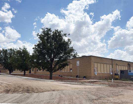 SPOTLIGHT ON BENJAMIN SCHOOL CONSTRUCTION