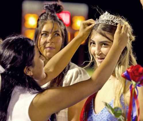 BANDBEAUANDBANDSWEETHEART were Colton Cox and Miss Firelighter K’Lee Grimsley. | SHERI BATY PHOTO