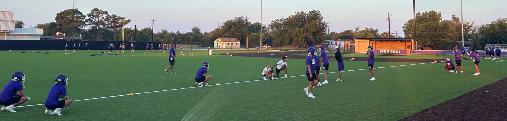 SPOTLIGHT ON BENJAMIN MUSTANGS FALL SPORTS DRILLS
