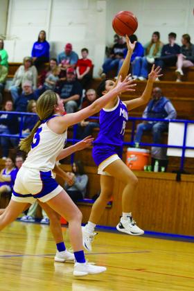 SPOTLIGHT ON MUNDAY VS. KNOX CITY BASKETBALL