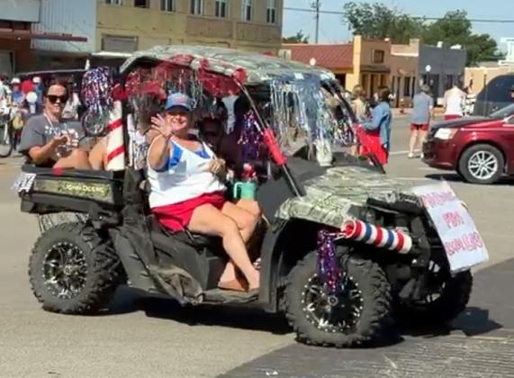 PARADEWINNER A side-by-side full of fun took won its category in Munday’s Fourth of July parade last week.