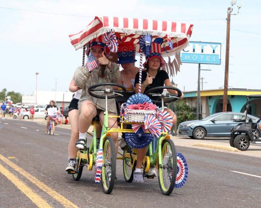 SPOTLIGHT ON JULY 3 FESTIVITIES, KNOX CITY SHERI BATY PHOTOS