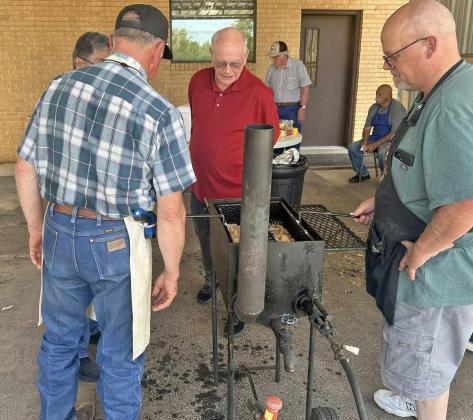 Good food, fellowship and entertainment were had at the Munday First Baptist community Fish Fry on June 18. Everyone had a wonderful meal and lots of fun,, and also enjoyed musical entertainment featuring recording artist Cathy Jewell. | COURTESY PHOTOS