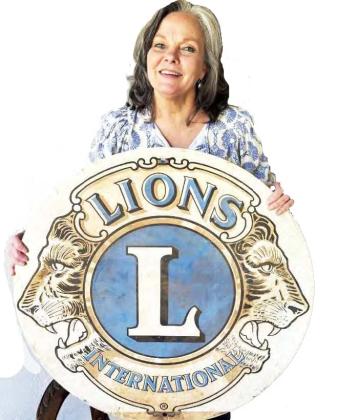 ROBYN HARLIN 1st VICE PRESIDENT, MUNDAY LIONS