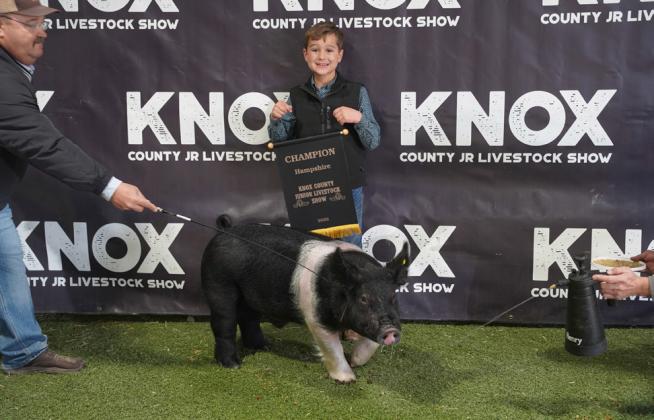 SWINE HENRY DECKER, GRAND CHAMPION, HAMPSHIRE