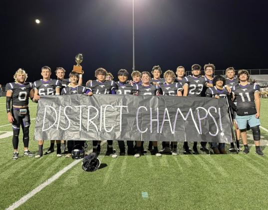 BENJAMIN DISTRICT CHAMPS The #4 Benjamin Mustangs traveled to Harrold for their final game of the regular season, soundly defeating Harrold 59-0 to win the district championship outright.The victory gives Benjamin an 8-0 overall record with a 4-0 district record. | FREE SPIRIT PHOTOGRAPHY