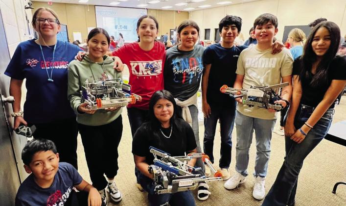 KNOX CITY JH STUDENTS ATTEND ROBOTICS COMPETITION The KC Junior Hounds robotics students showed off their skills at the VEX Robotics Competition in Abilene at Region 14 on Tuesday. | COURTESY PHOTO