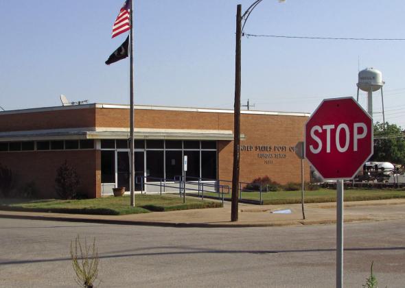 Stop signs replaced in Munday