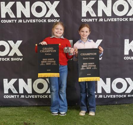 SWINE, CHLOE MYERS GRAND CHAMPION, SWINE, GRAND CHAMPION, DARK CROSS
