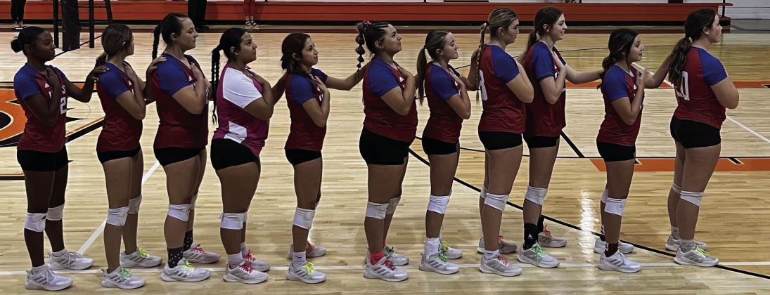Houndettes finish the first round of district play