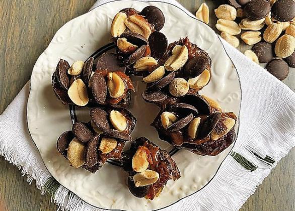 Candy Bar Bites