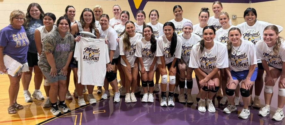 ALUMNI TEAM Munday volleyball fans will recognize a lot of these faces, the alumni came up short in the game, but seemed to enjoy playing together again. | COURTESY PHOTO