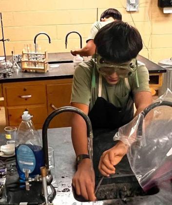 SPOTLIGHT ON MUNDAY CHEMISTRY CLASSES