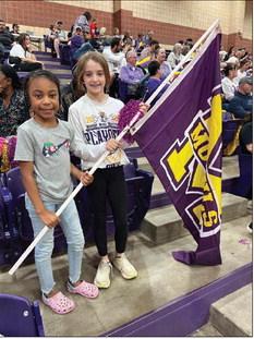 Moguls’ basketball dream season ends