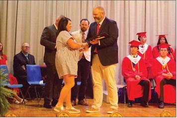MIRABEAU B. LAMAR AWARD RECIPIENT RECOGNIZED Knox City’s Jennifer Utley received the Mirabeau B. Lamar Award. | SHERI BATY PHOTO