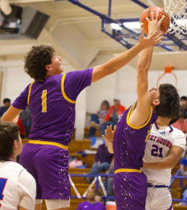 IMPRESSIVE PERFORMANCE The Moguls grab the rebound and found themselves in a back-and-forth battle with the Greyhounds. With an impressive performance the Moguls were able to gain control of the game and pull away to win 49-35. | SHERI BATY PHOTO
