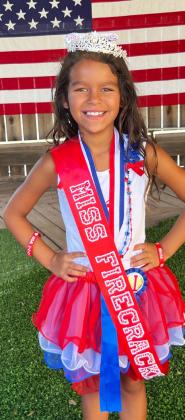 FIRSTFIRECRACKER AvaSmith tookthehonorofbeingthefirst Munday Little Miss Firecracker contest winner. Ava is a student at Munday Elementary School.