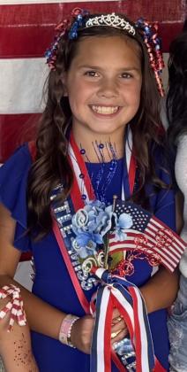 SUPERB SPARKLER Everley Stephenson was named Miss Sparkle, first runnerup designation on Saturday, July 4, in Munday’s Little Miss Firecracker Contest. Everly is a student at Lindsay Elementary School.