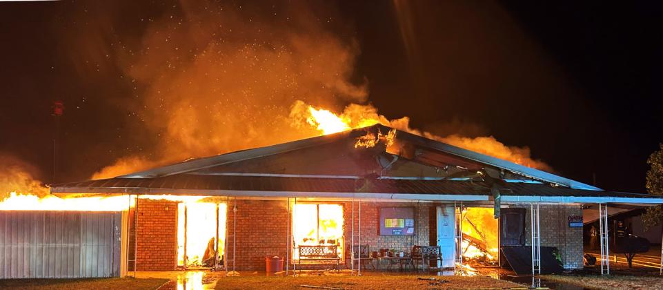 SPOTLIGHT ON KNOX CITY COUNTRY CLUB FIRE