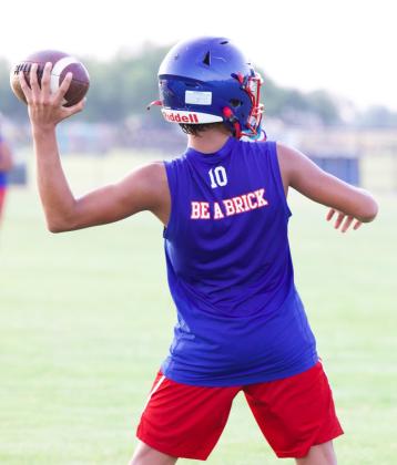 Knox City Greyhounds get ready for the gridiron
