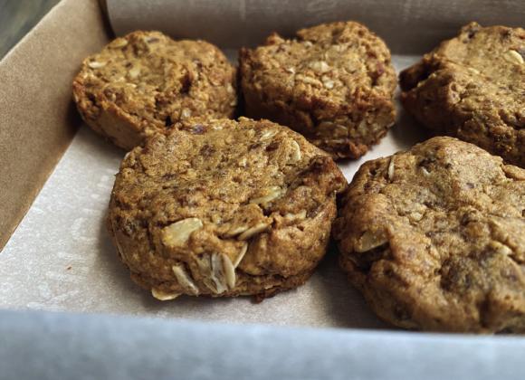 GUILT-FREE A childhood favorite that’s been turned into something special and actually good for the body. The flourless cookie is packed with rolled oats, peanut butter, dates and roasted peanuts. | ANGELINA LARUE PHOTO