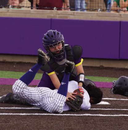KC's Naveah Martinez is safe at home. | SHERI BATY PHOTO