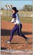 Munday softball falls to Electra