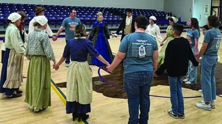 KNOX SCHOOLS OAP competed this week at the Area One Act Play meet at Abilene Wylie with Benjamin High School and Munday High School presenting“The Ballad of Maria Marten” and“The Storm in the Barn”respectively. Look for results in next week’s News-Courier. | COURTESY PHOTOS MUNDAY OAP BENJAMIN 0AP