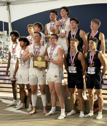 QUICK SILVER Munday’s 4x400 boys relay team of Haiden Bowman, Luke Bowman, Kiyryn Wilson and Ja’riyis Willams (at right) celebrated their 2nd-place finish on the podium Saturday, May 16, in Austin. MORE PHOTOS, PAGE 6 | RUSS MORRIS PHOTO