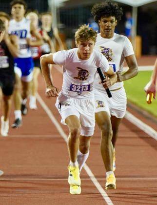 Luke Bowman anchored the mile relay and secured a silver medal for the team. Their time of 3:27.07 was a personal best for the team this season.
