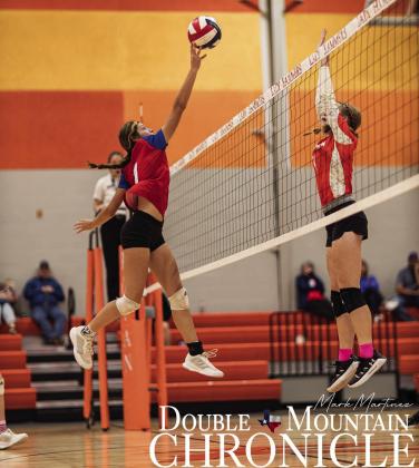 KCVOLLEYBALL The Knox City Houndettes traveled to RotanTuesday night to take on their district opponent, the Rotan Lady Hammers. Rotan came out on top against the Knox City Houndettes, 3-2. In other recent games, KC defeated Strawn, 3-2. | SHERI BATY PHOTOS, DOUBLE MOUNTAIN CHRONICLE PHOTOS