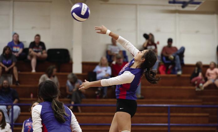 Bailey Castorena Sheri Baty/The Knox County News-Courier