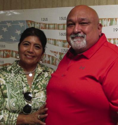 NEWPOLICECHIEF AlbertDeLeonSr.picturedherewithhiswifeBecky, joinedtheMundayPoliceForceasnewchief. | DONTHOMPSONPHOTO