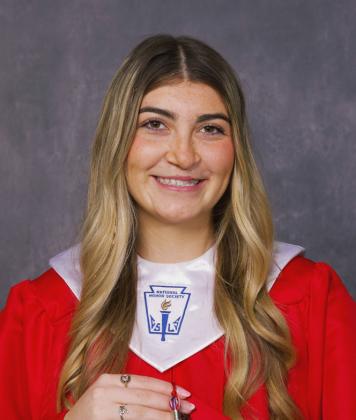 Salutatorian • K’Lee Grimsley BENJAMIN HIGH SCHOOL