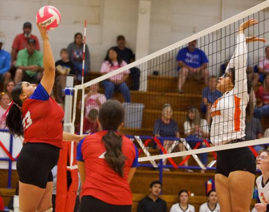 LERMA REACHES HIGH Aubrey Lerma reaches up for the DINK in last Tuesday’s home conference match against Paducah winning the match by a score of 3-0. | SHERI BATY PHOTO