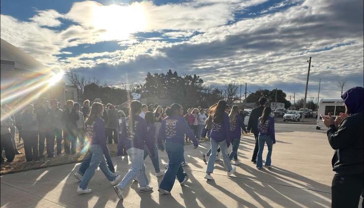 SPOTLIGHT ON MUNDAY CHEER SEND-OFF