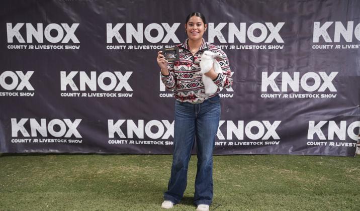 RABBITS, NYELI NUNEZ, SENIOR SHOWMANSHIP FRYER